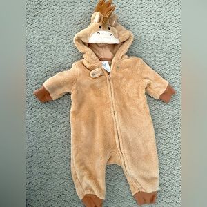 Disney bullseye baby outfit romper 0-3 months